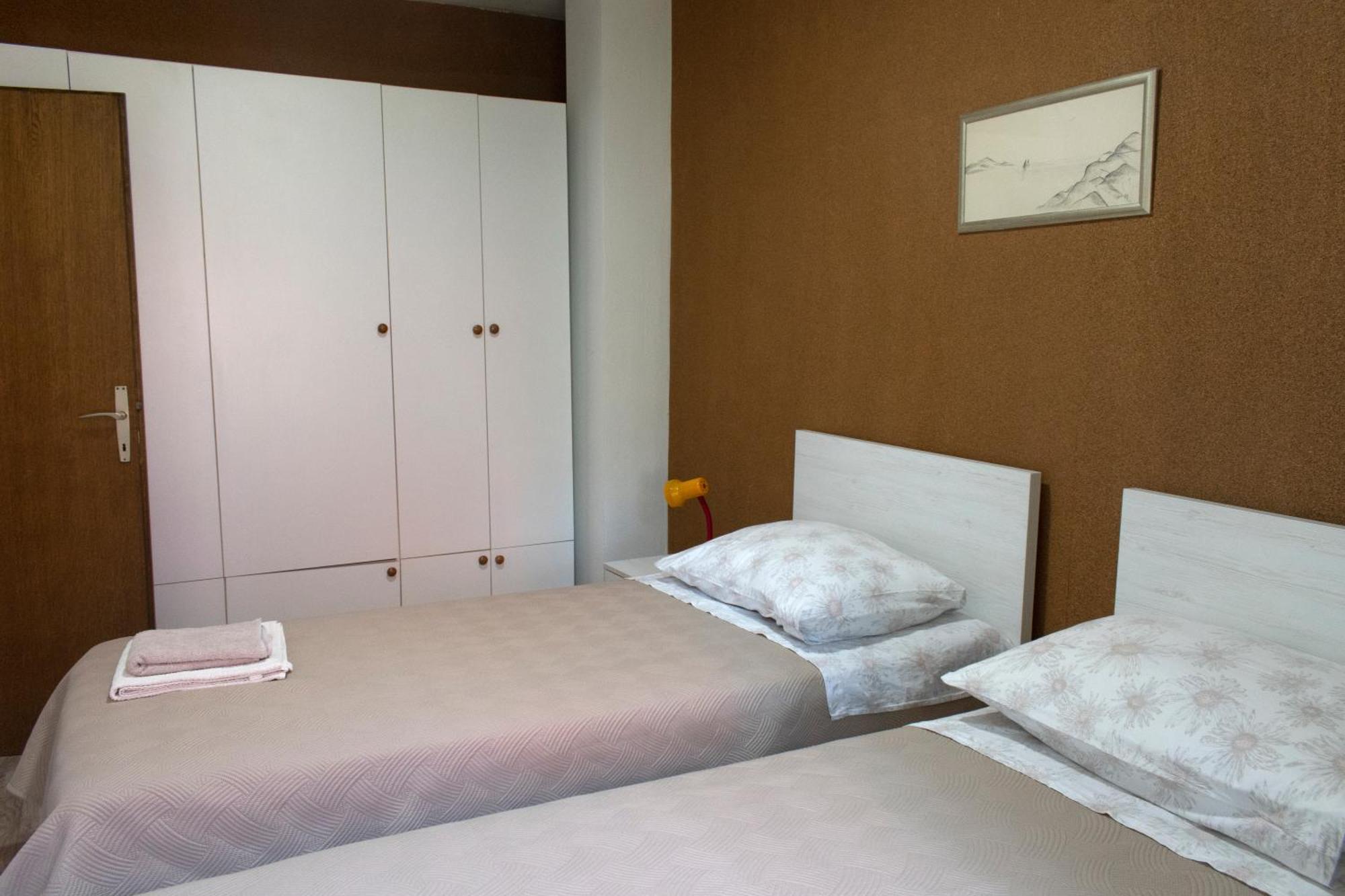 Maslina Apartments Stari Grad  Extérieur photo